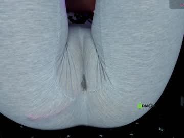 girl
        love_hard_kiru cam image #3382764