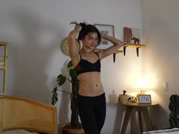 girl
        urcutelinda cam image #3177763