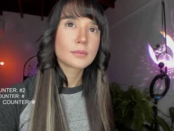 girl
        lonelly_lolly98 cam image #765978