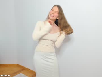 girl
        giveyouelevenminutes cam image #1696645