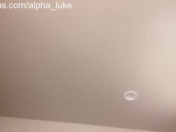 couple
        alpha_luke cam image #1891651