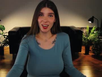 girl
        rich_roxy cam image #2085171