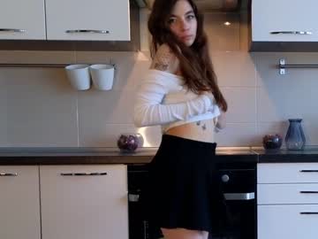girl
        philomenagallant cam image #2787988