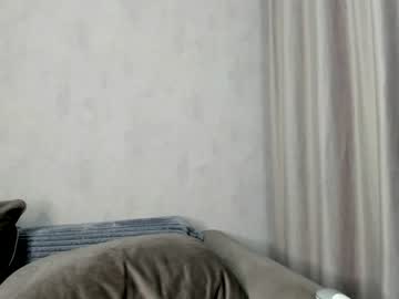 girl
        bboobscarol_ cam image #1702160