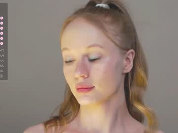 girl
        cute_shine cam image #2451701