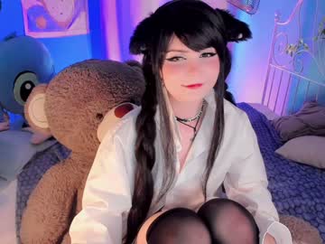 girl
        ronnie_neko cam image #1328522