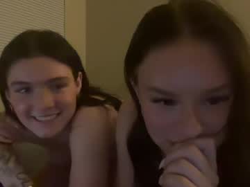 girl Webcam Girls Sex Thressome And Foursome with kenziesmithh