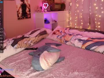 girl
        yourcutewaifu cam image #633620