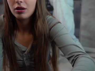 girl
        elisa_moon cam image #3248168