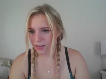 girl
        dumb_blonde69 cam image #1295513