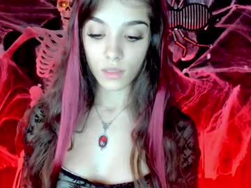 girl
        babyaylin cam image #3587453