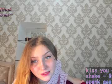 girl Webcam Girls Sex Thressome And Foursome with lola_blush_