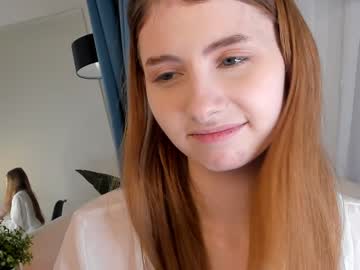 girl
        joanna_an cam image #4052322