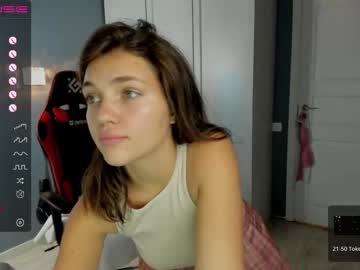 girl
        michelle_mir cam image #563707