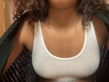 girl
        andreadunnn cam image #788441