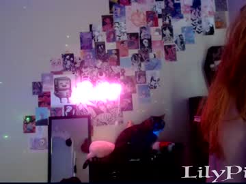 girl
        lilypixel cam image #1531250