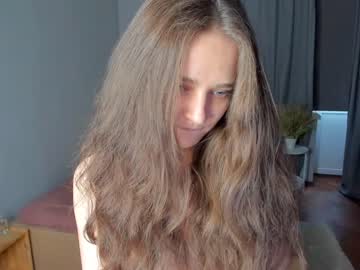 girl
        sunshy_girl cam image #892816