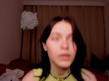 girl
        amandamedrano cam image #625620