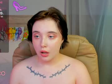 girl
        baby_girl____547844 cam image #3434436