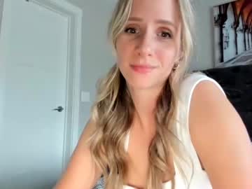 girl
        luxlovely111 cam image #1598583