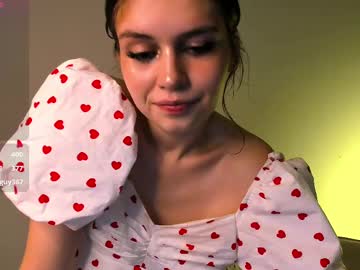 girl
        linda_y cam image #3640172