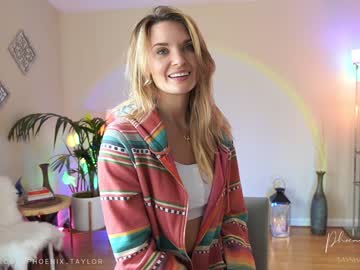 girl
        phoenix_taylor cam image #1133412