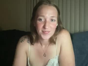 girl Webcam Girls Sex Thressome And Foursome with jingersnapcookie