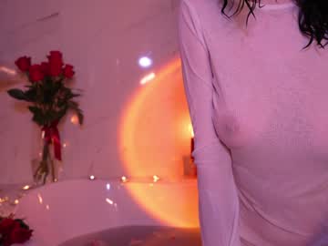 girl
        sophia_lean cam image #3661713