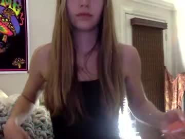 girl
        avababexoxoxo cam image #934561