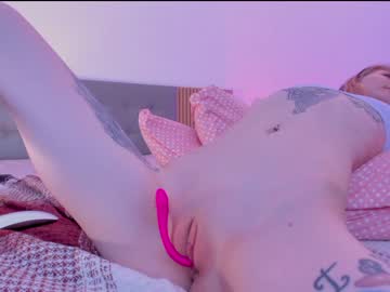 girl
        lovexxxpink cam image #306079