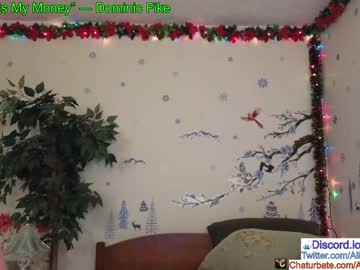 girl
        aliceriverscam cam image #2124437
