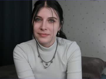 girl
        ellettebarrick cam image #2581116