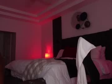 girl
        missksavage cam image #2133601