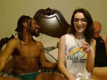 couple
        dreammikethegod cam image #929309