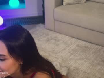 girl
        liliaah cam image #4408777
