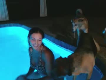 girl
        dazeydo cam image #4111669