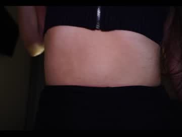 girl
        emilybatee cam image #2075172
