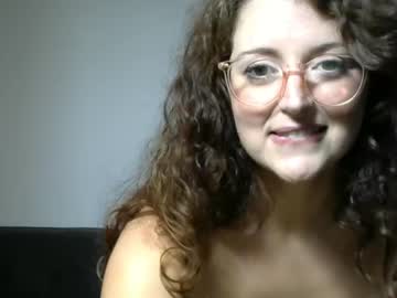 girl
        justberealmystic cam image #1592953