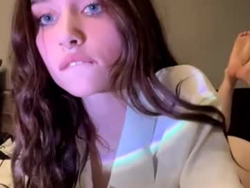 girl
        alluring_vibes_69 cam image #4480008