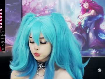 girl
        xenomy cam image #1772982