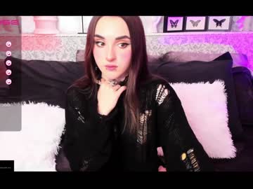 girl
        juliavangs cam image #456507