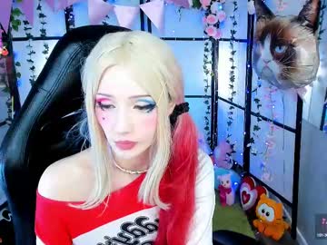 girl
        milkycute cam image #4442626