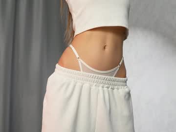 girl
        yeepshyy cam image #3139240