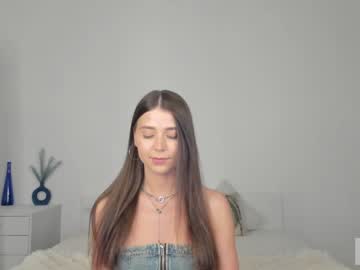 girl
        violetta_finch cam image #2835735