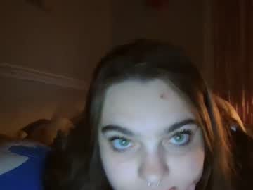 girl
        xlynn_ cam image #1584682