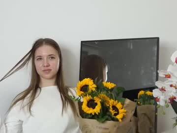 girl Webcam Girls Sex Thressome And Foursome with nico_collard