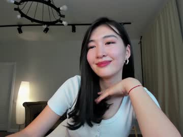 girl
        natsumiito cam image #1984547