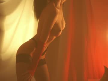 girl
        sunny_maria cam image #2187471