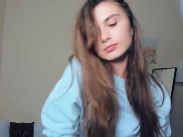 girl
        sweetfilling cam image #3022211