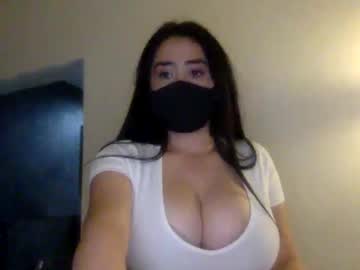 girl
        _natycutei19 cam image #4188664